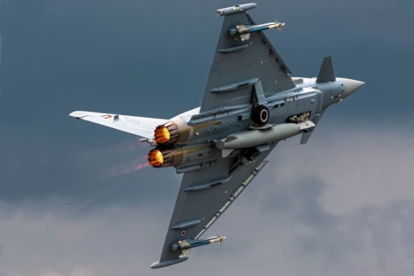 Kuveyt Yeni Eurofighter Typhoon'larını Teslim Aldı